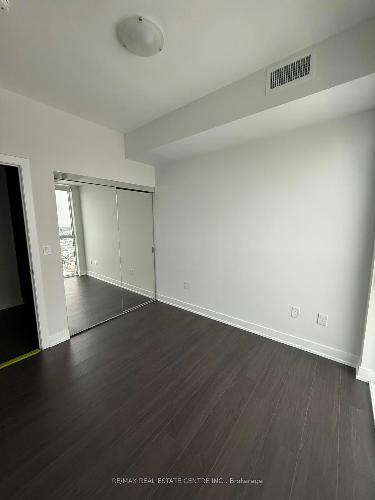 3001-4130 Parkside Village N/A, Mississauga, ON, L5B 0L7 - 9