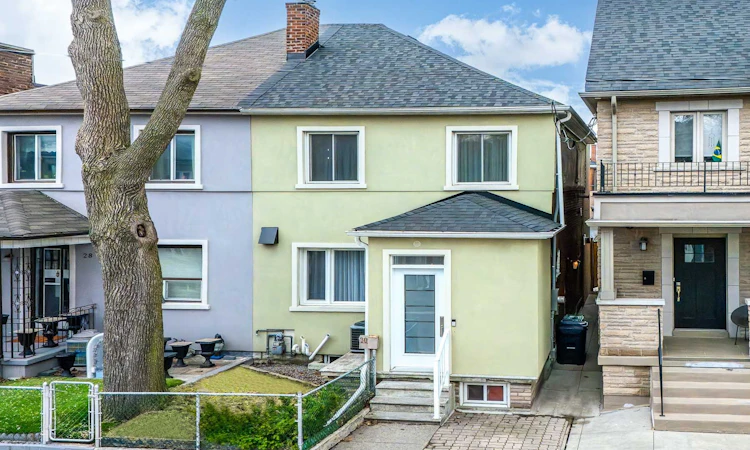 30 Carling Avenue
