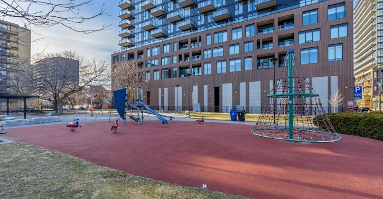 1023-270 Dufferin Street, Toronto, ON, M6K 1Z6 - 27