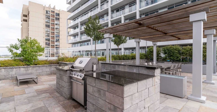 809-55 Speers Road, Oakville, ON, L6K 0H9 - 17