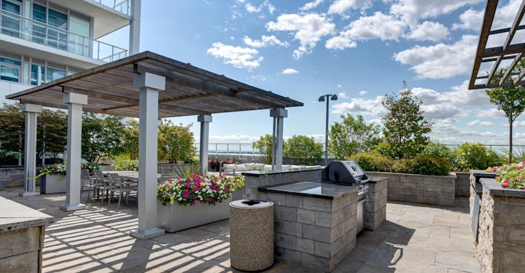 809-55 Speers Road, Oakville, ON, L6K 0H9 - 16