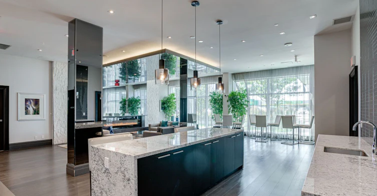 809-55 Speers Road, Oakville, ON, L6K 0H9 - 12