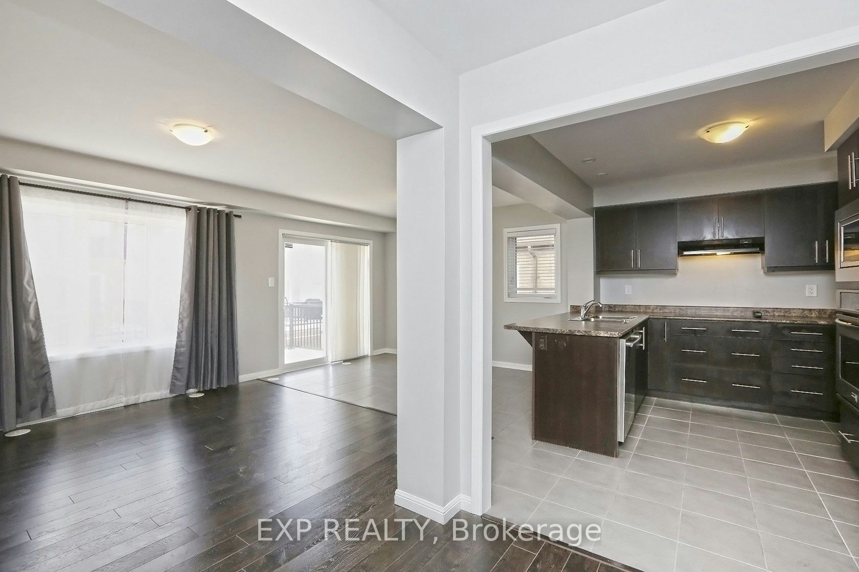 11 Crossbill Road, Brampton, ON, L7A 0S5 - 9