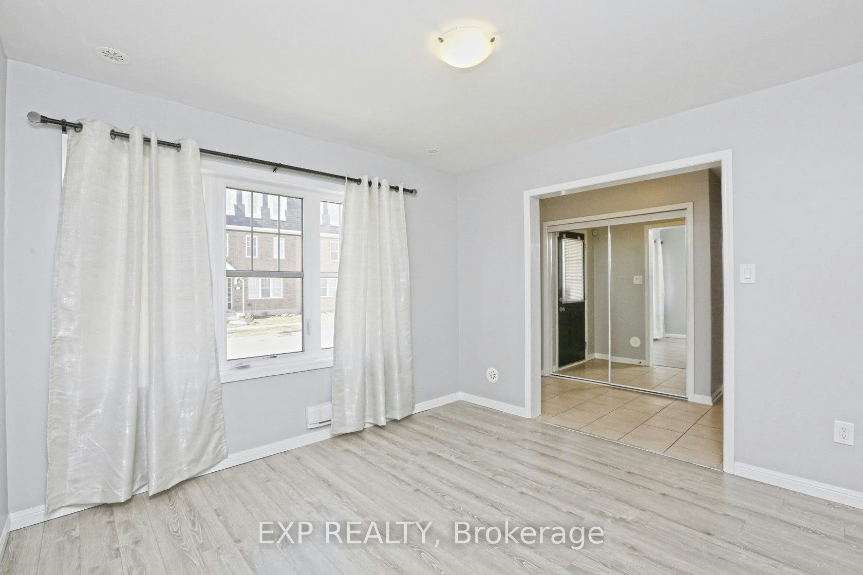 11 Crossbill Road, Brampton, ON, L7A 0S5 - 7