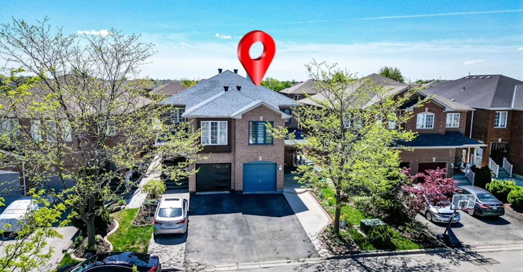 7 Roadmaster Lane, Brampton, ON, L7A 3A9 - 3
