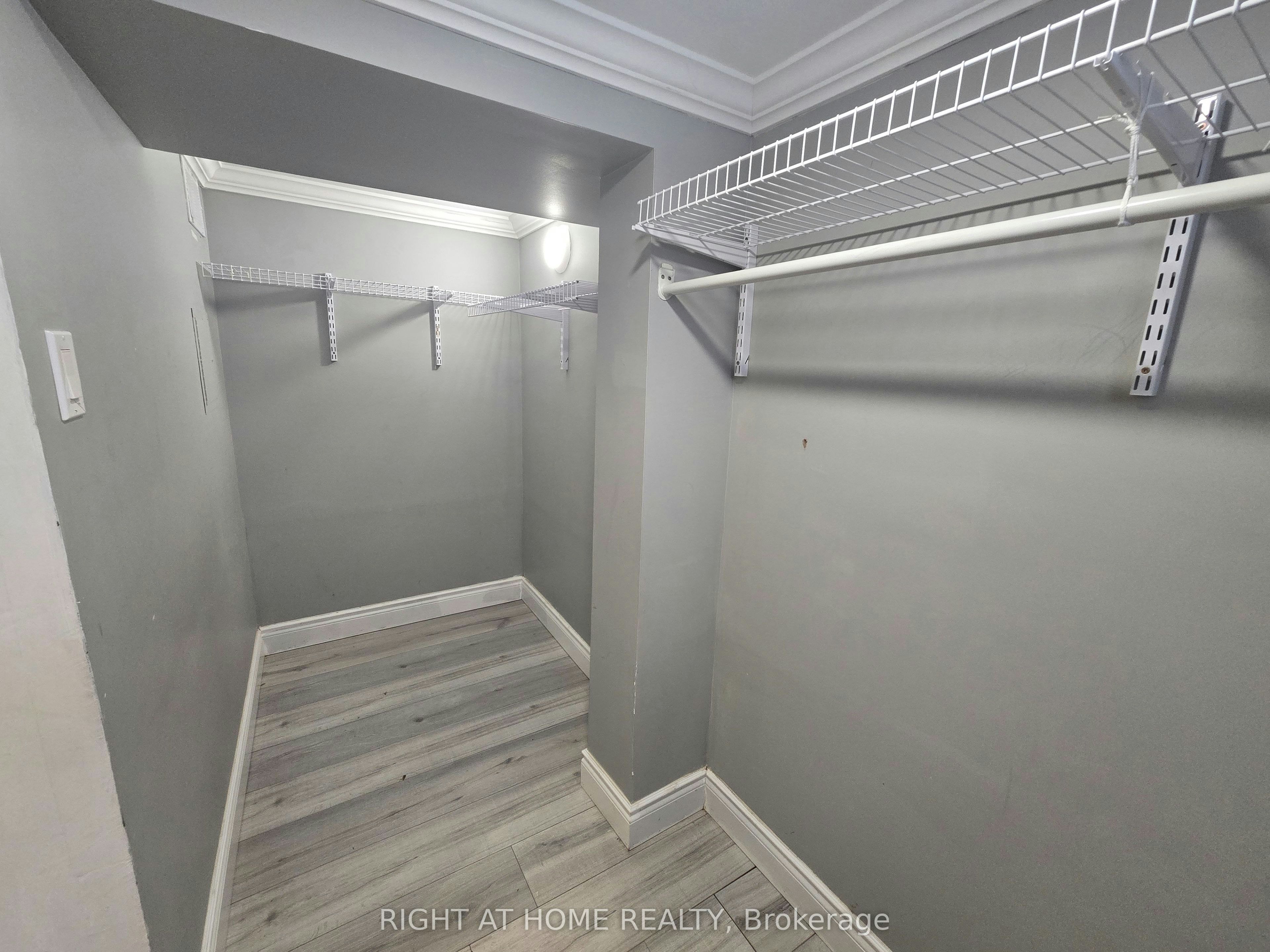 Basement-46 Haverson Boulevard, Toronto, ON, M6M 3J6 - 9