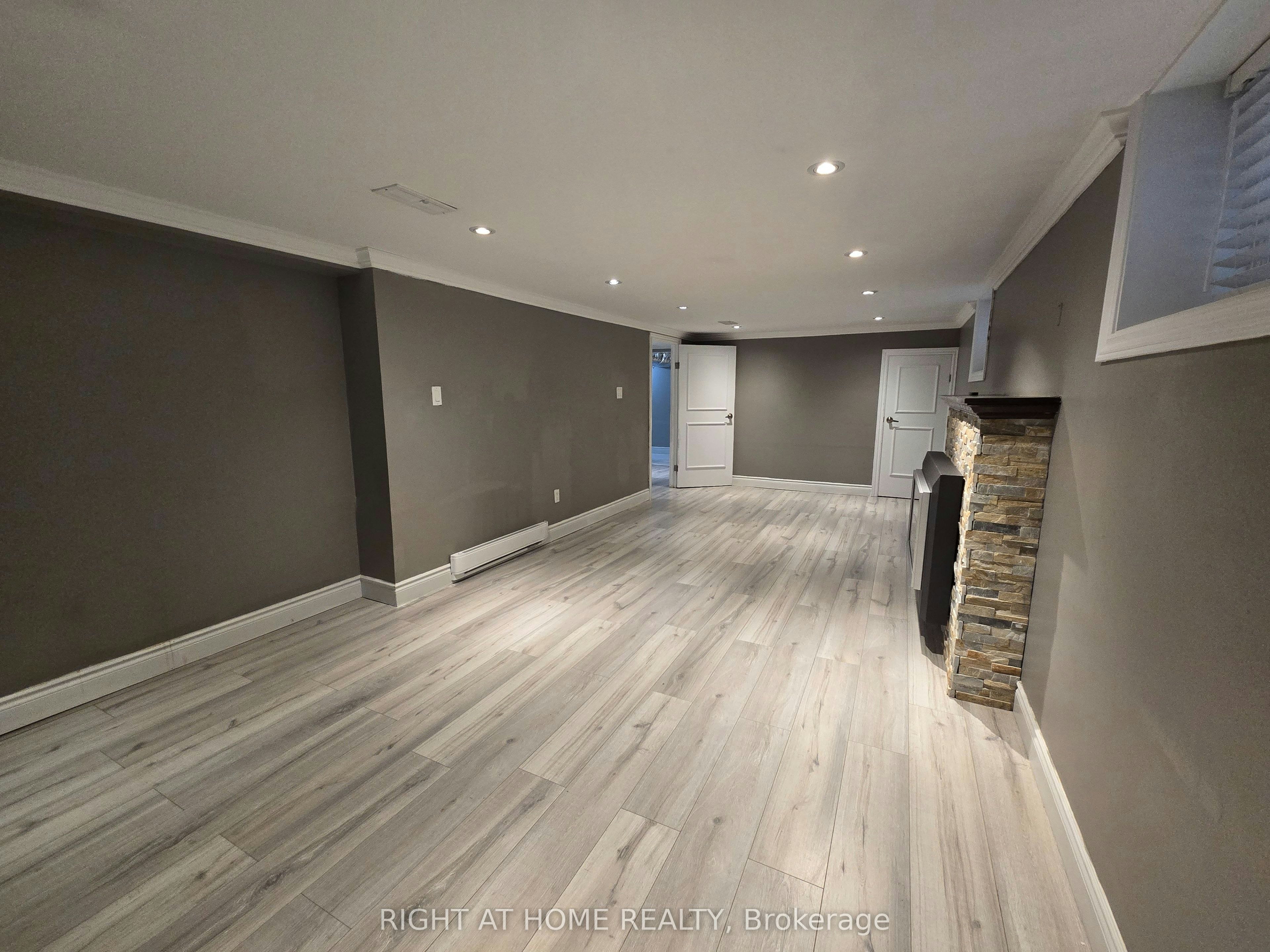 Basement-46 Haverson Boulevard, Toronto, ON, M6M 3J6 - 3