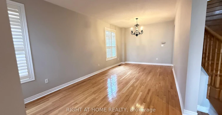 28 Laurentide Crescent, Brampton, ON, L6P 1Y4 - 3