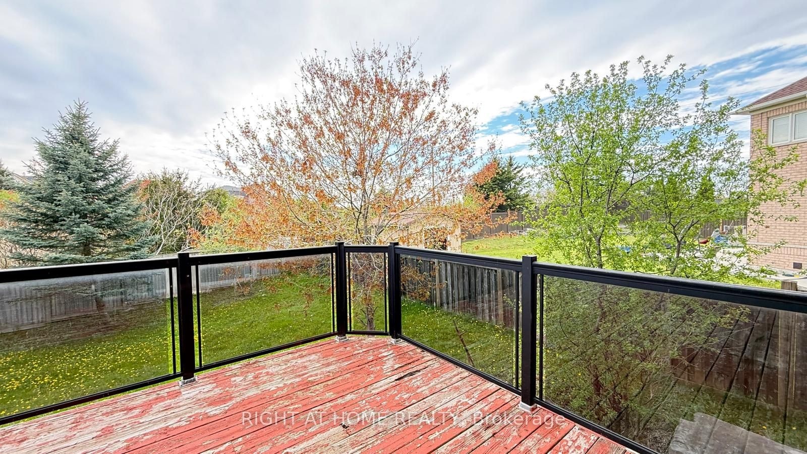 28 Laurentide Crescent, Brampton, ON, L6P 1Y4 - 12