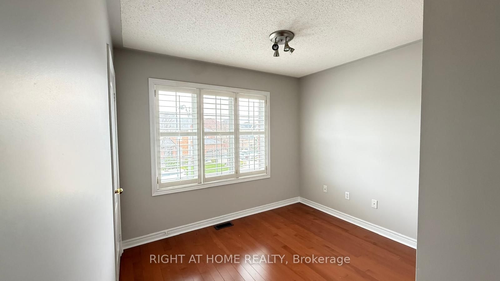 28 Laurentide Crescent, Brampton, ON, L6P 1Y4 - 24