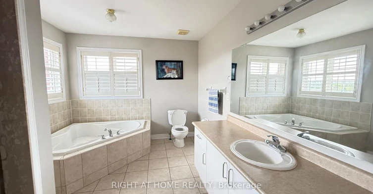 28 Laurentide Crescent, Brampton, ON, L6P 1Y4 - 16