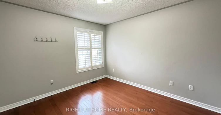 28 Laurentide Crescent, Brampton, ON, L6P 1Y4 - 26