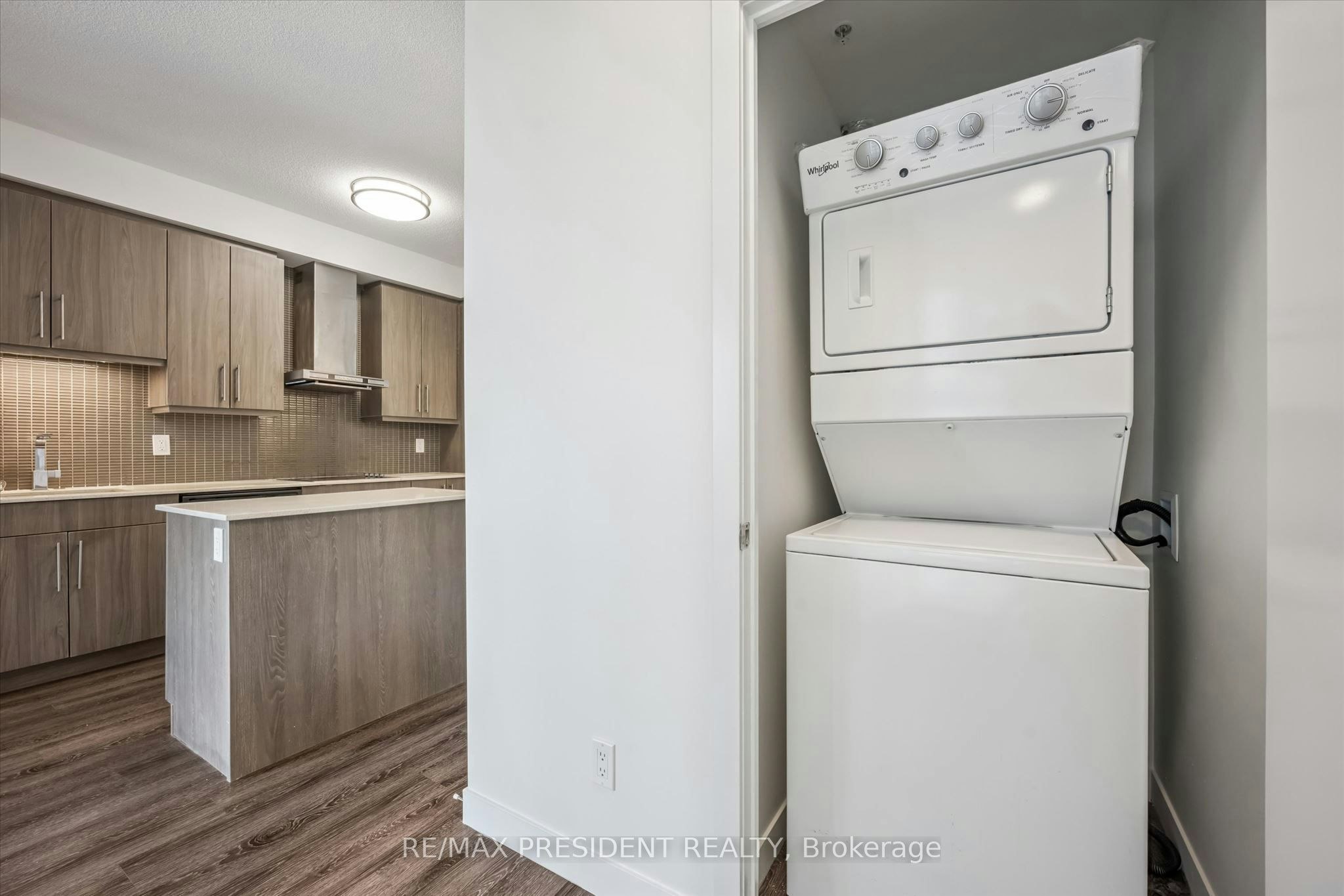1401-2087 Fairview Street, Burlington, ON, L7R 0E5 - 21