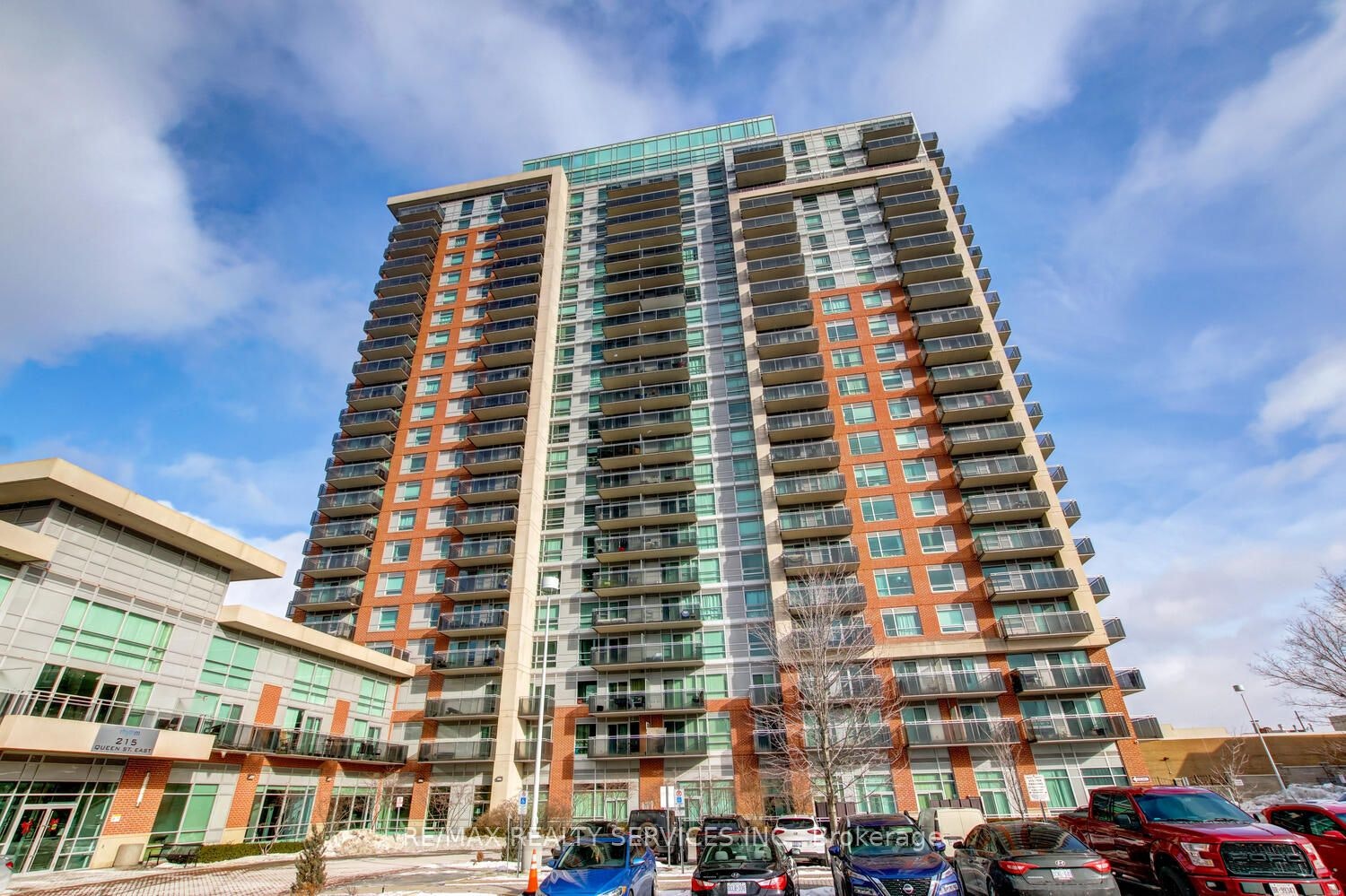 1103-215 Queen Street E, Brampton, ON, L6W 0A9