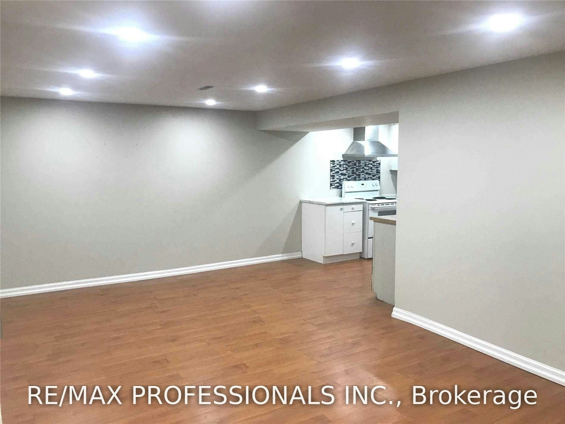 Bsmt-1582 Otterby Road, Mississauga, ON, L4X 1W7 - 10