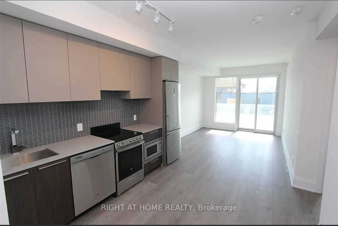 413-20 Brin Drive, Toronto, ON, M8X 0B2