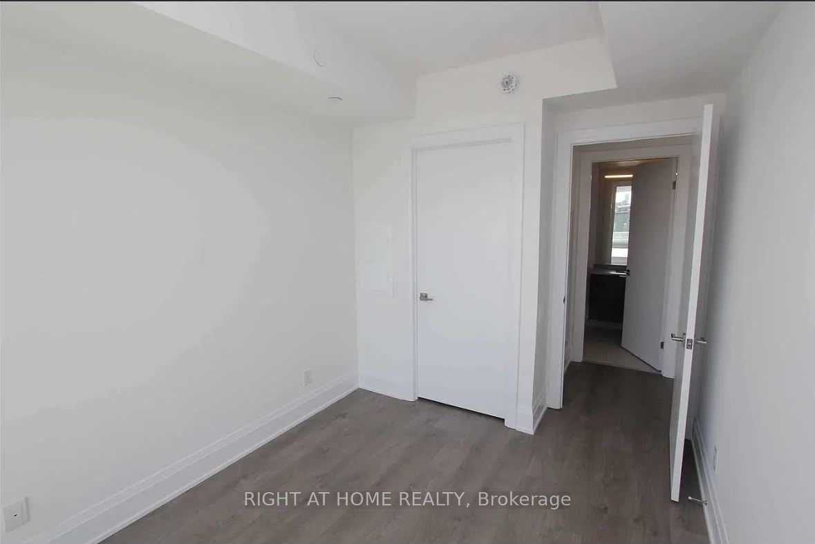 413-20 Brin Drive, Toronto, ON, M8X 0B2 - 6