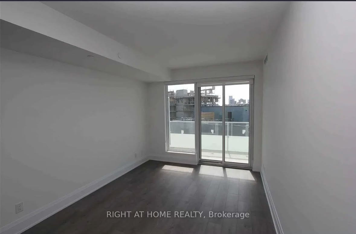 413-20 Brin Drive, Toronto, ON, M8X 0B2 - 3
