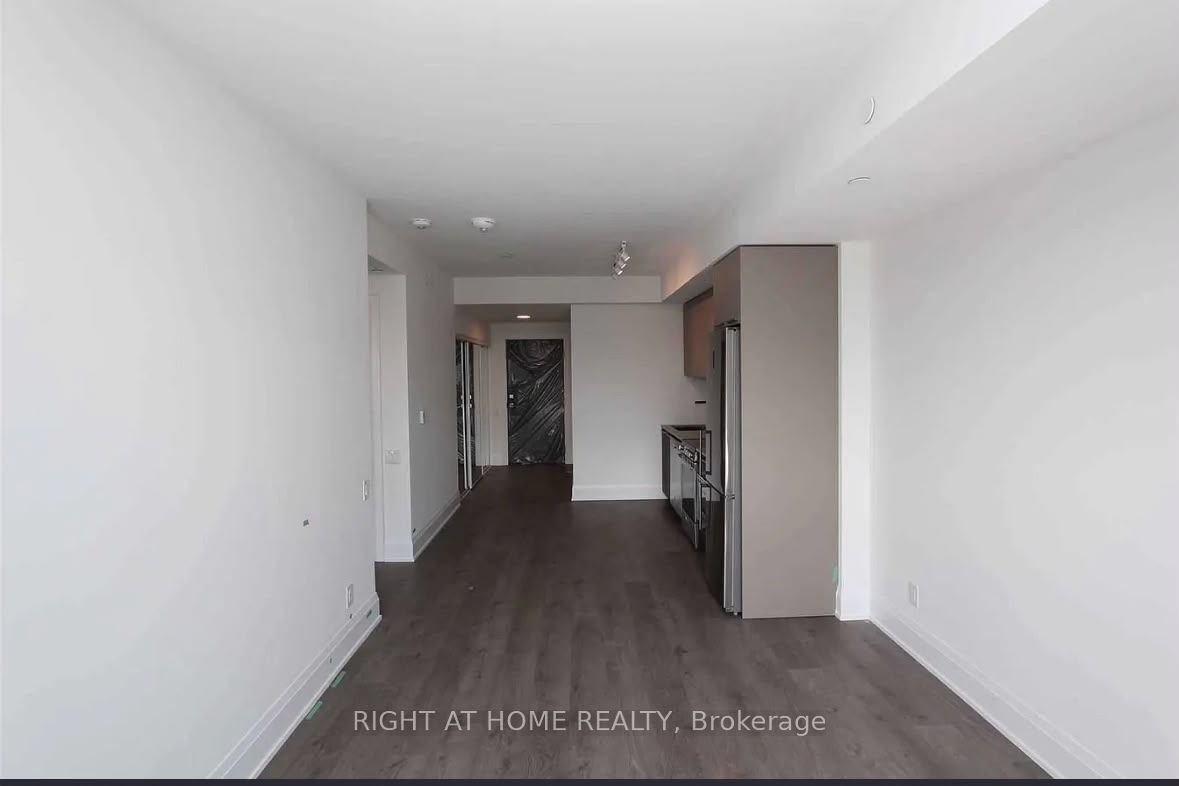 413-20 Brin Drive, Toronto, ON, M8X 0B2 - 4
