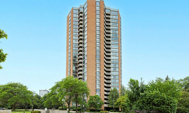 1912-2000 Islington Avenue