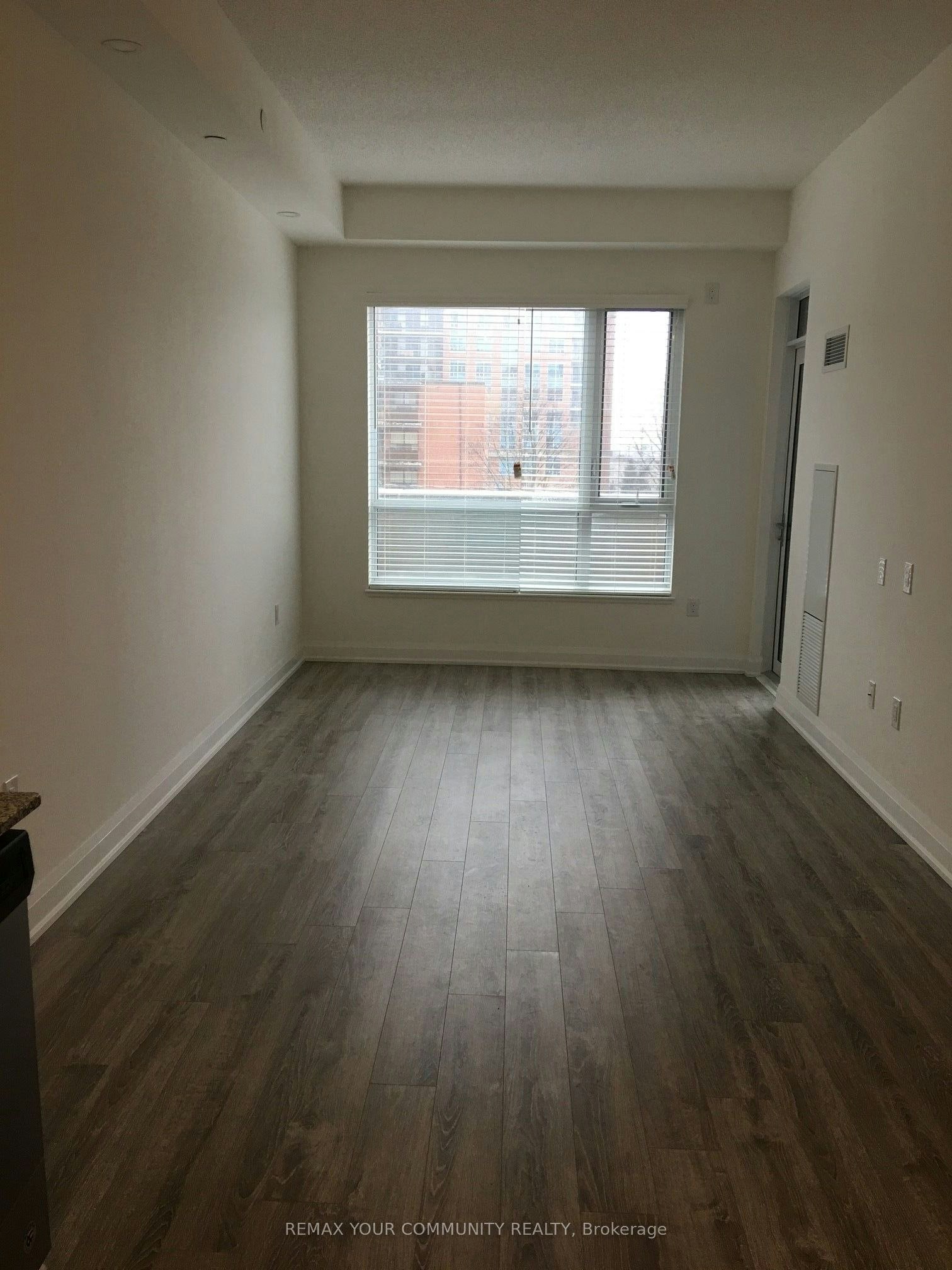 216-2800 Keele Street, Toronto, ON, M3M 0B8 - 7