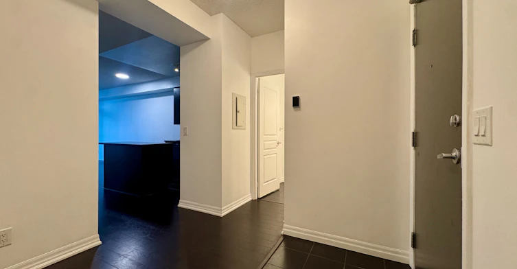 1710-223 Webb Drive, Mississauga, ON, L5B 0E8 - 5