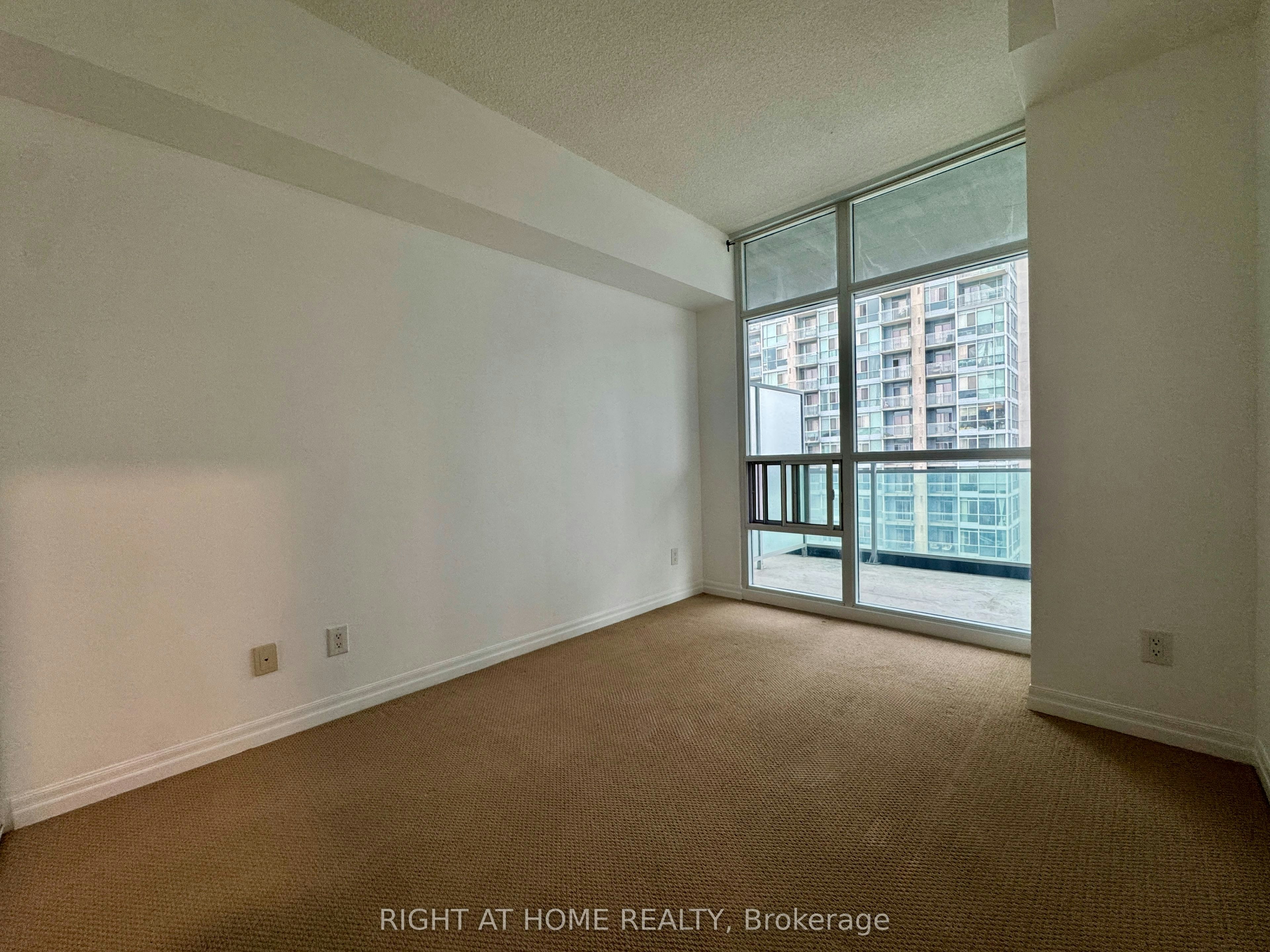 1710-223 Webb Drive, Mississauga, ON, L5B 0E8 - 17