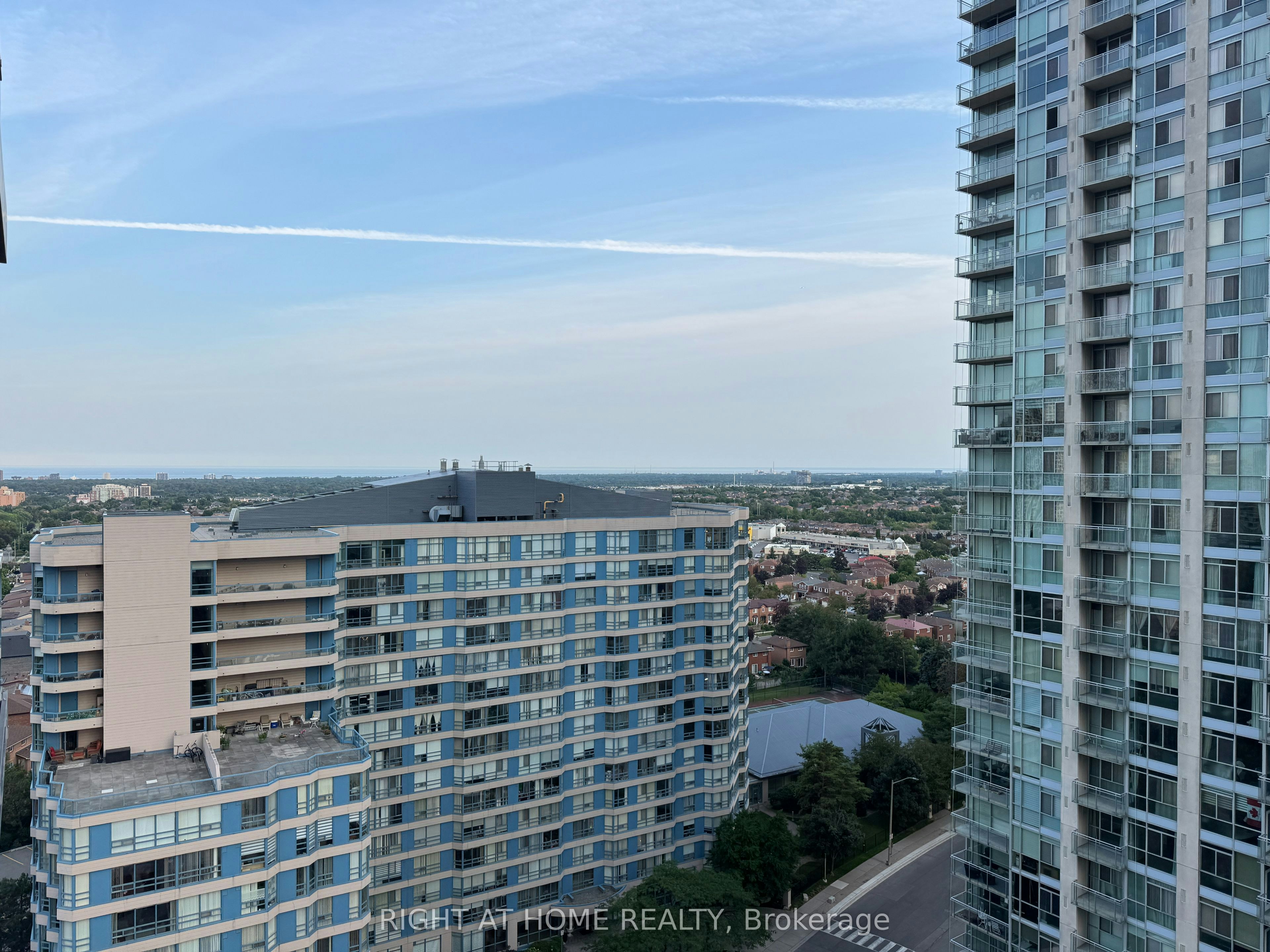 1710-223 Webb Drive, Mississauga, ON, L5B 0E8 - 23