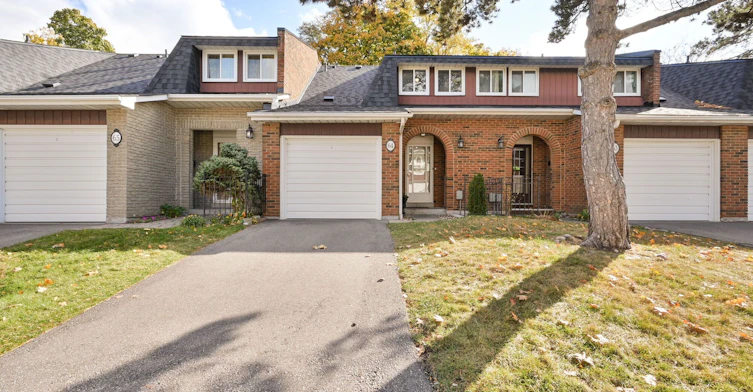 64-3351 Hornbeam Crescent N, Mississauga, ON, L5L 3Z8 - 3
