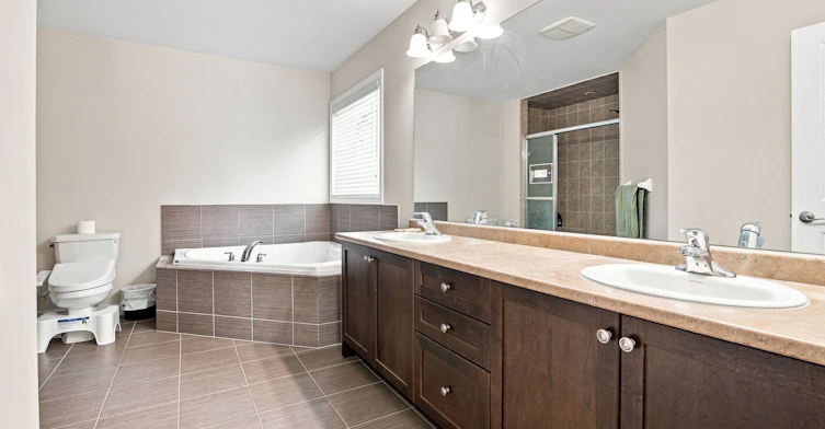 196 Bonnieglen Farm Boulevard, Caledon, ON, L7C 4C1 - 32