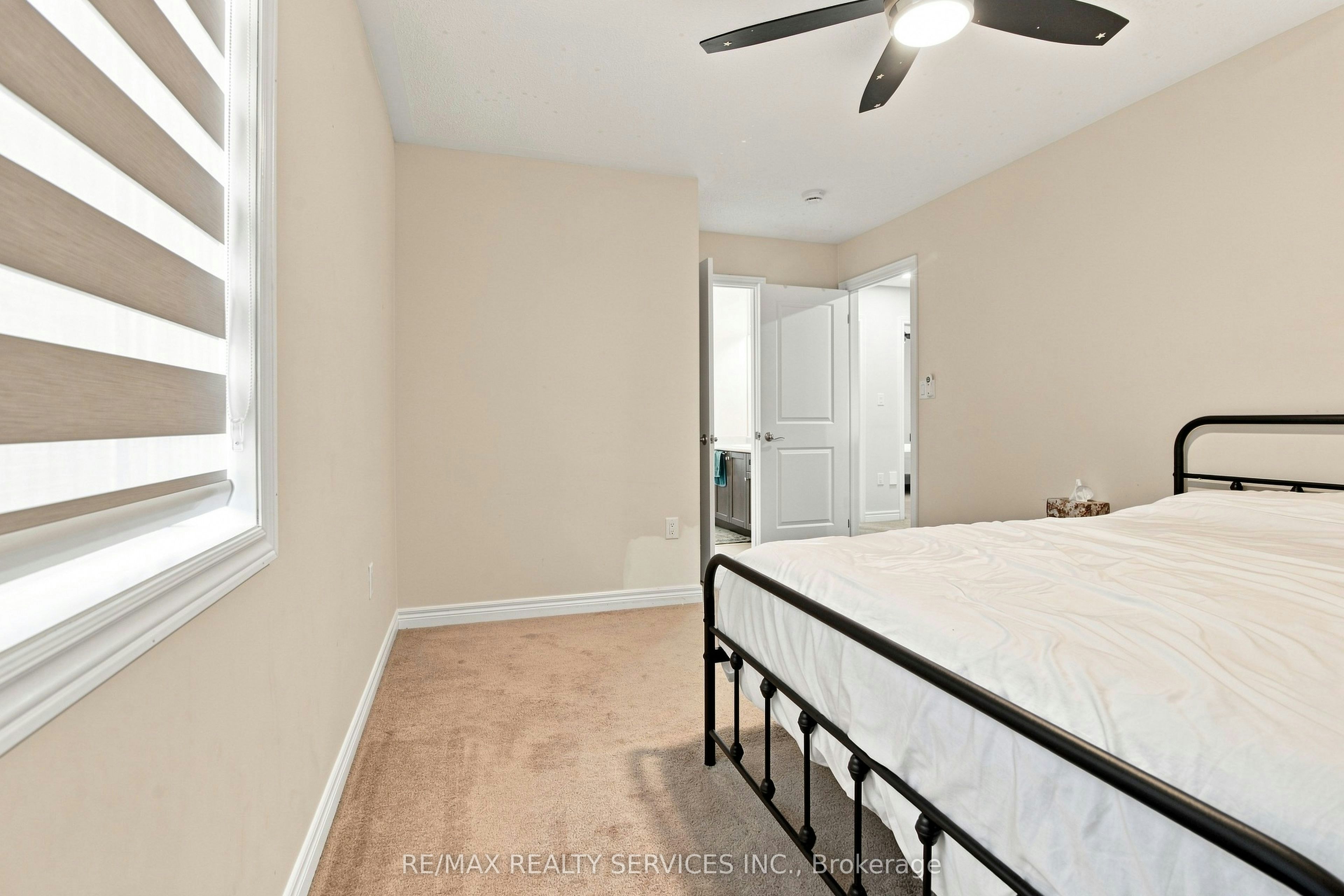 196 Bonnieglen Farm Boulevard, Caledon, ON, L7C 4C1 - 35