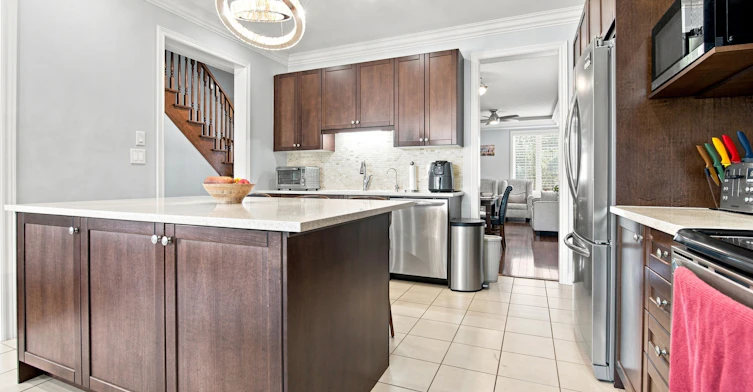196 Bonnieglen Farm Boulevard, Caledon, ON, L7C 4C1 - 8