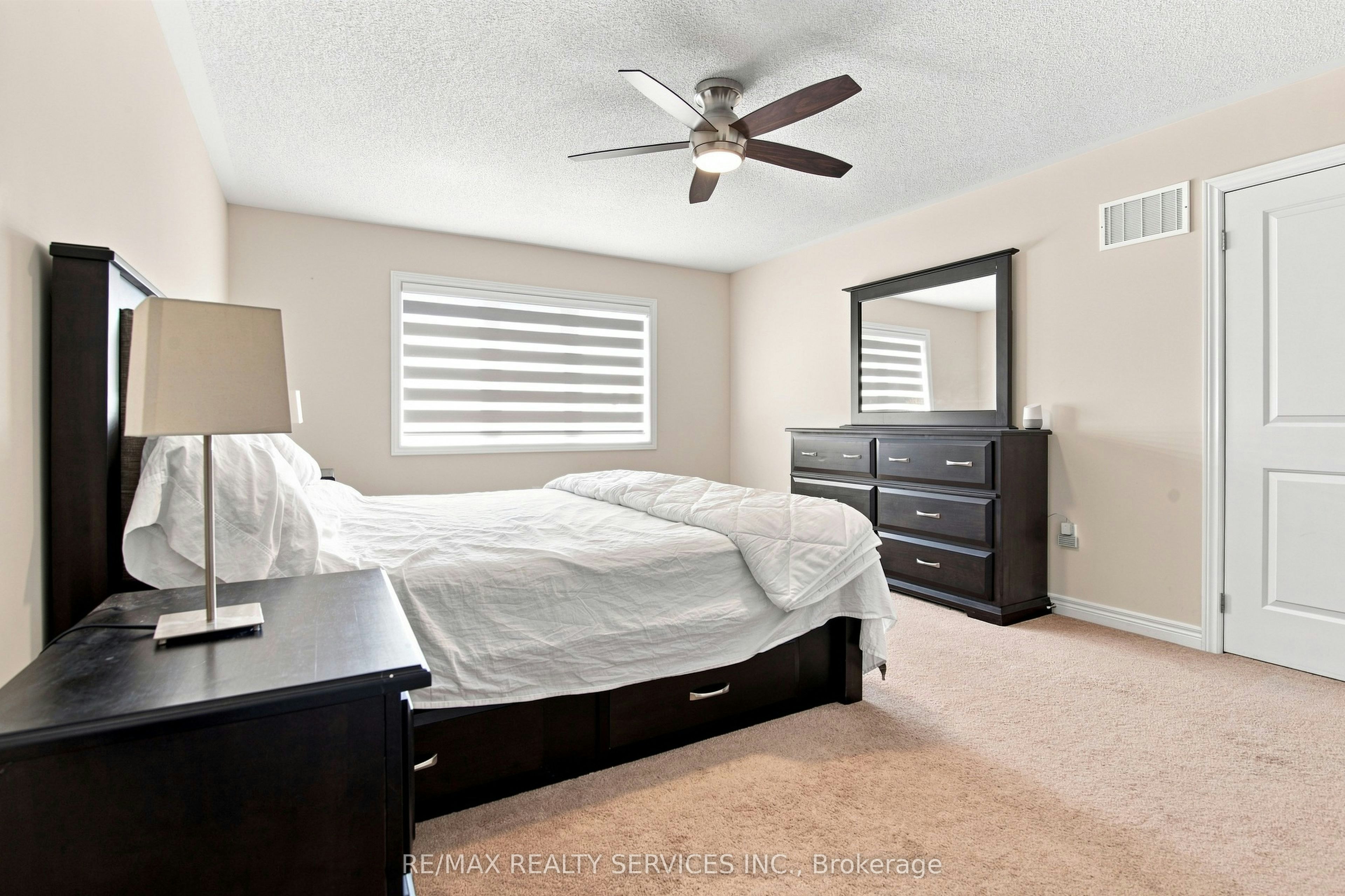 196 Bonnieglen Farm Boulevard, Caledon, ON, L7C 4C1 - 29