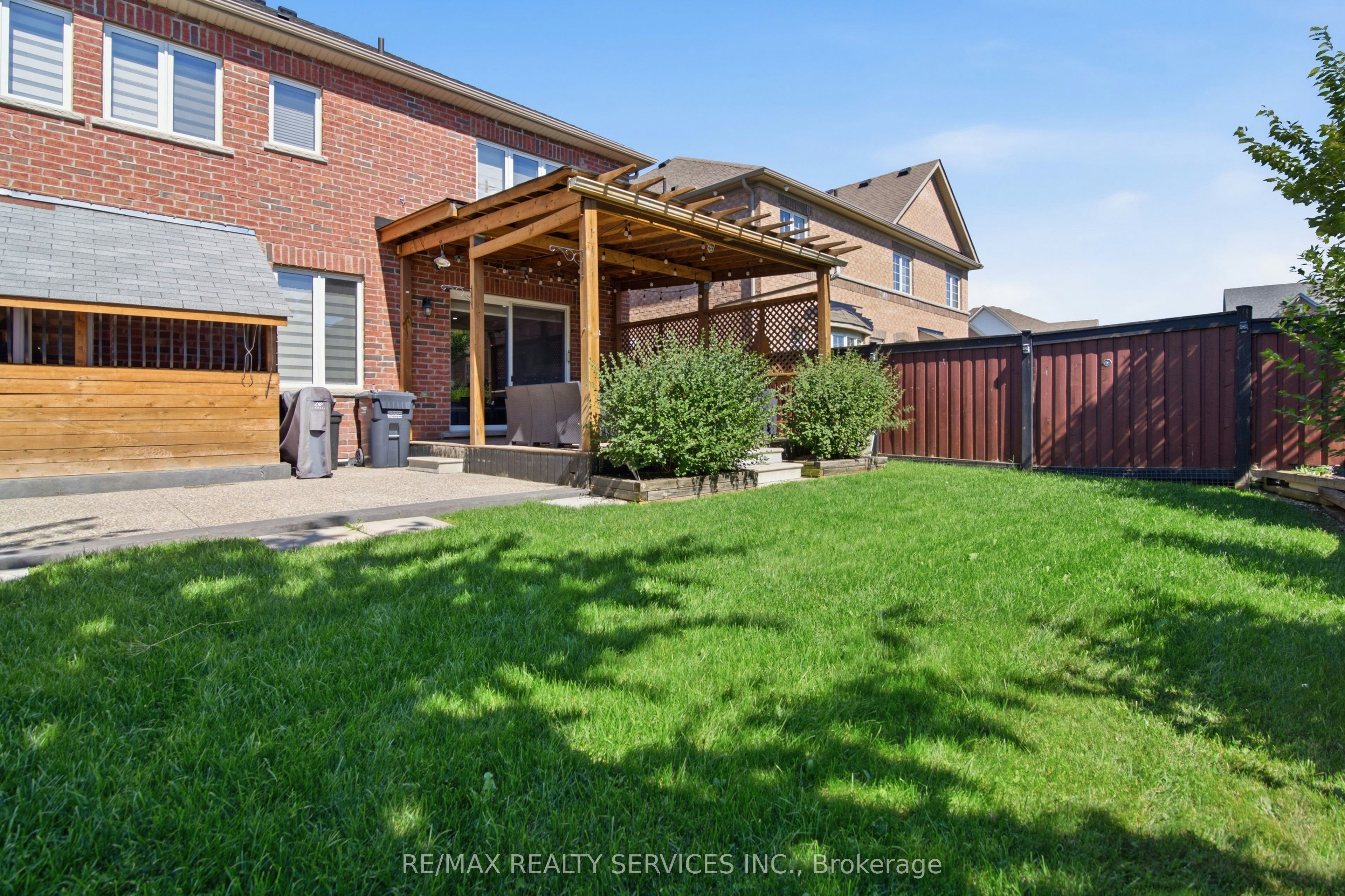 196 Bonnieglen Farm Boulevard, Caledon, ON, L7C 4C1 - 48
