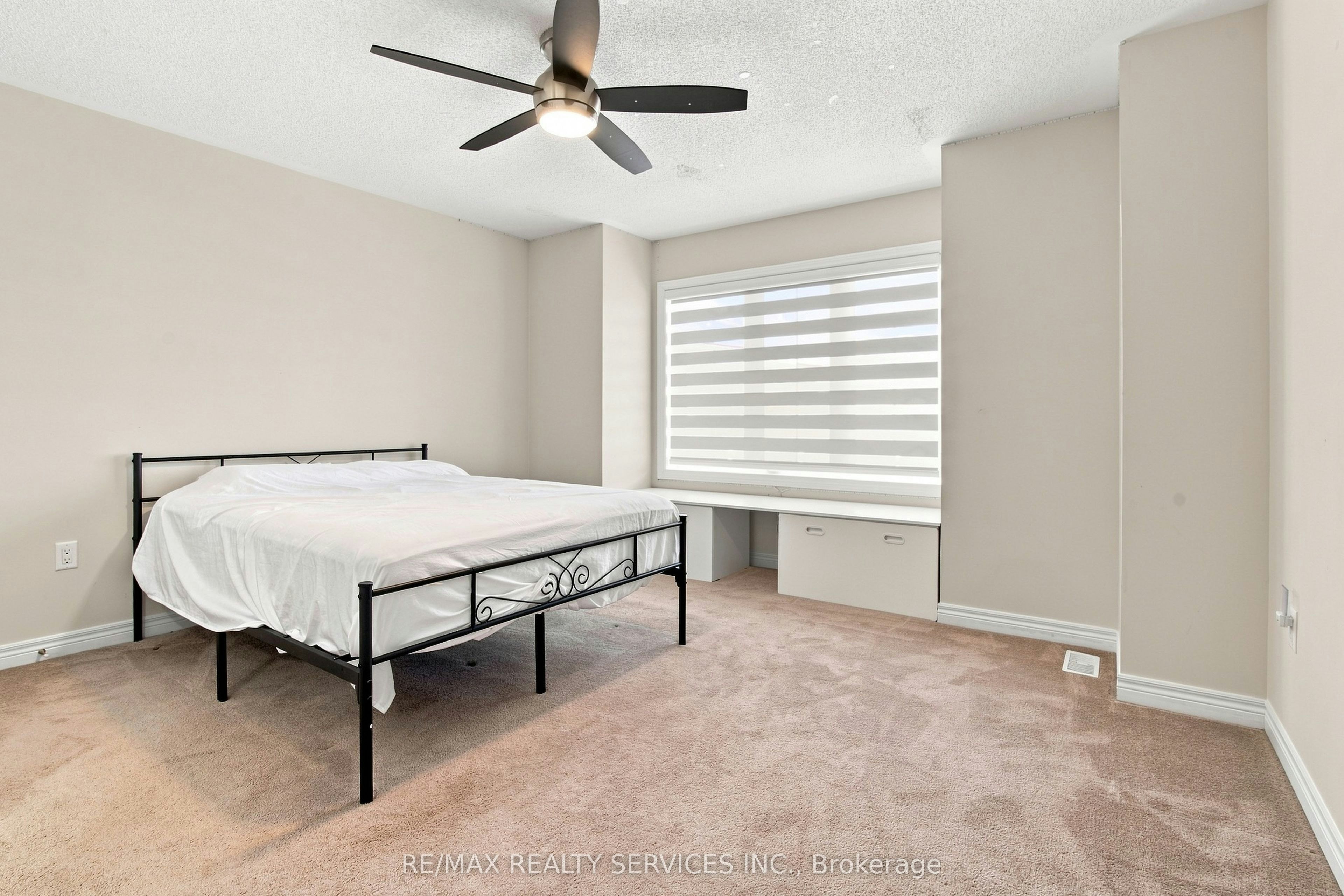 196 Bonnieglen Farm Boulevard, Caledon, ON, L7C 4C1 - 16
