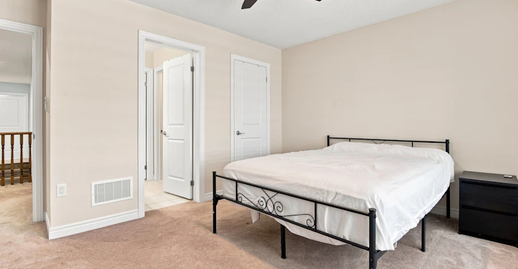 196 Bonnieglen Farm Boulevard, Caledon, ON, L7C 4C1 - 39