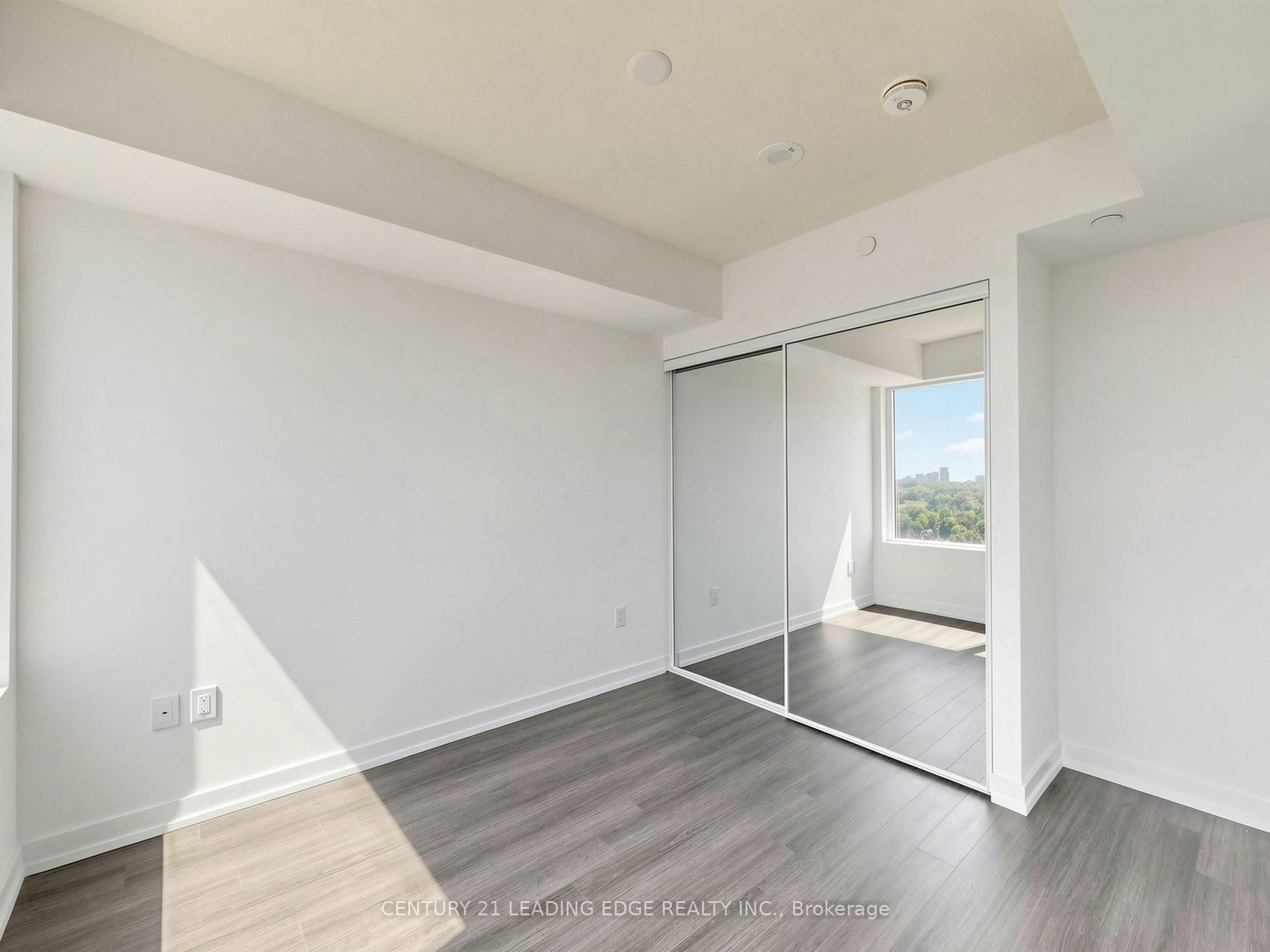1114-4010 Eglinton Avenue W, Toronto, ON, M9A 0G5 - 14