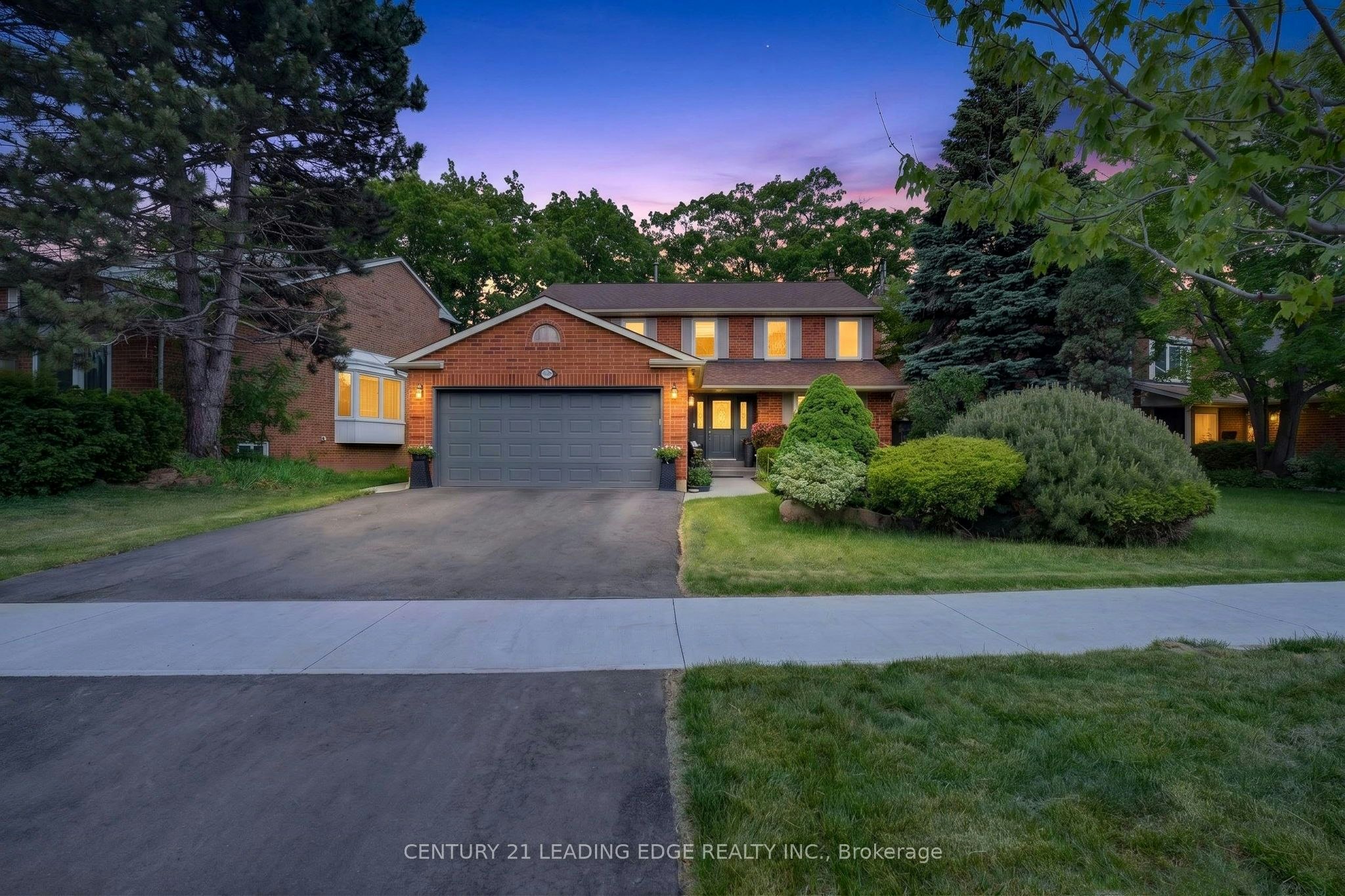 2300 Folkway Drive, Mississauga, ON, L5L 3B6