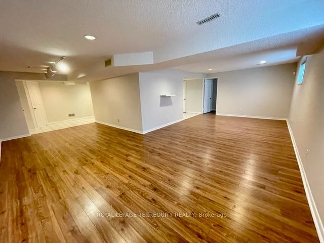 743 Fieldstone Road, Mississauga, ON, L5C 3K7 - 32