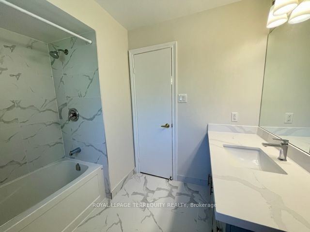 743 Fieldstone Road, Mississauga, ON, L5C 3K7 - 29
