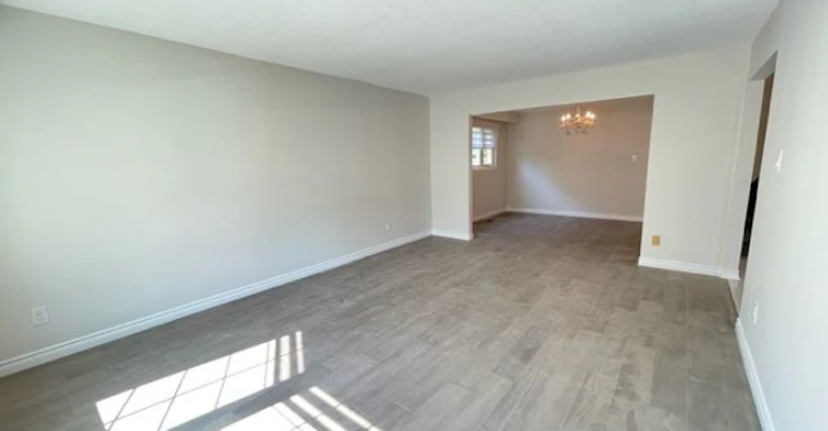 743 Fieldstone Road, Mississauga, ON, L5C 3K7 - 5