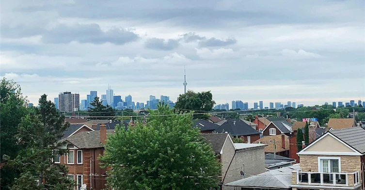 201-15 Ennerdale Road, Toronto, ON, M6E 4C2 - 19