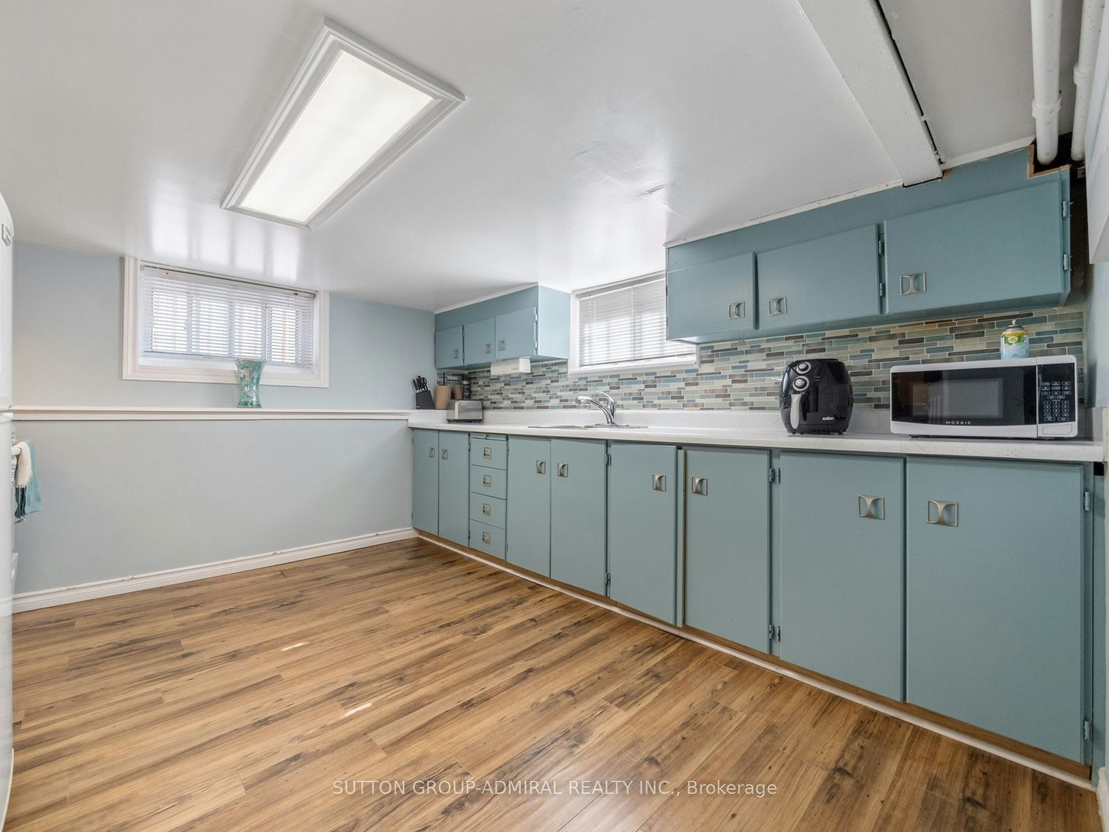 980 Kipling Avenue, Toronto, ON, M9B 3L2 - 21