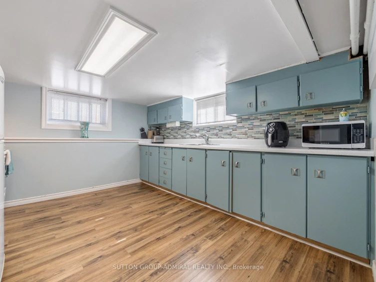 980 Kipling Avenue, Toronto, ON, M9B 3L2 - 21