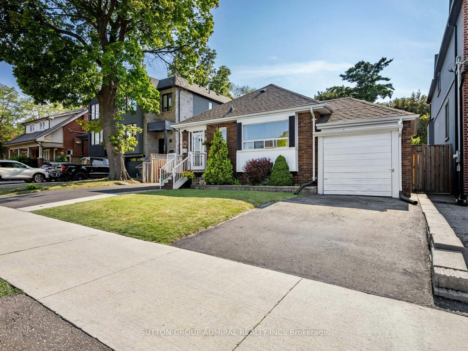 980 Kipling Avenue - 2