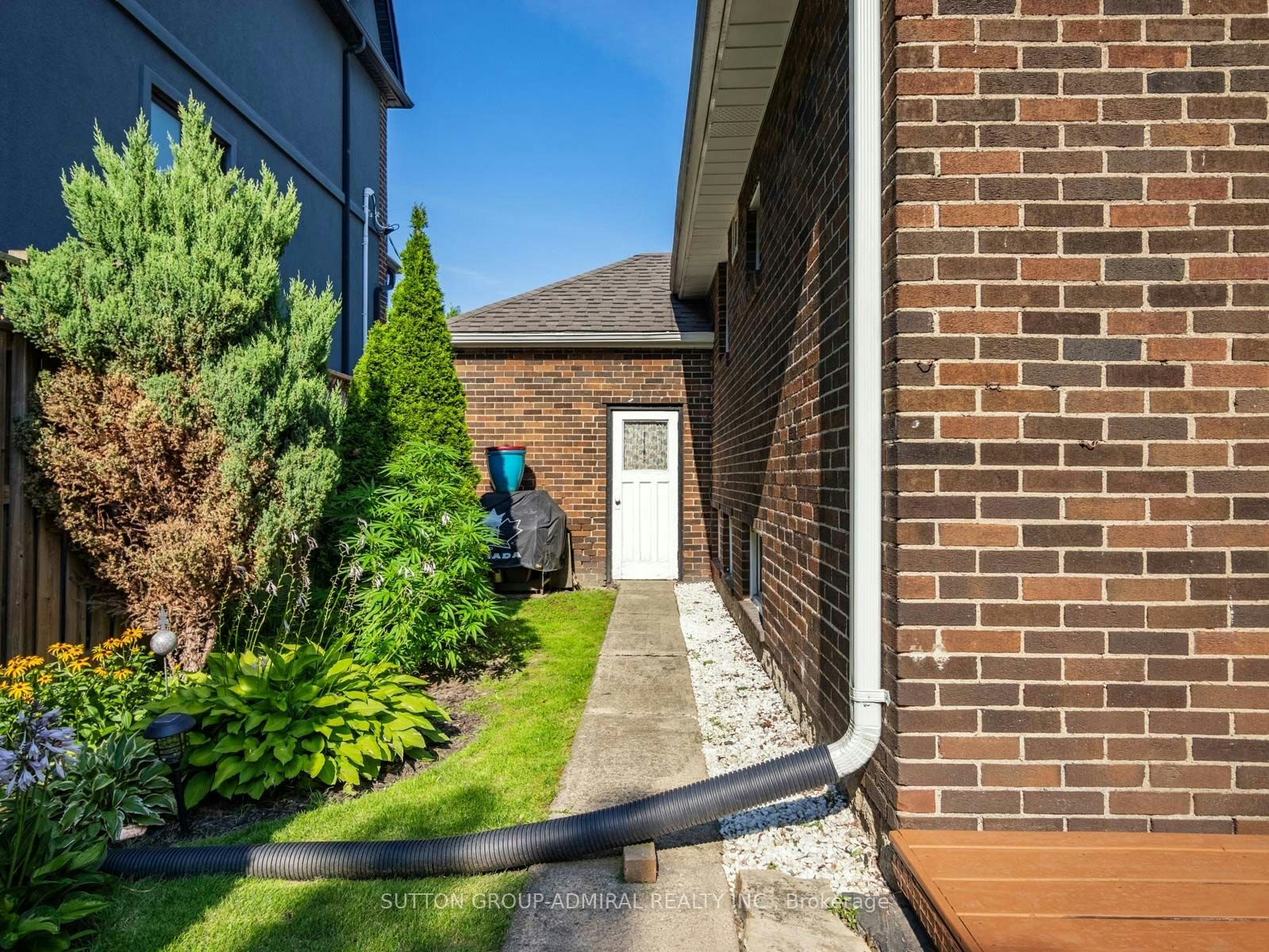 980 Kipling Avenue, Toronto, ON, M9B 3L2 - 32