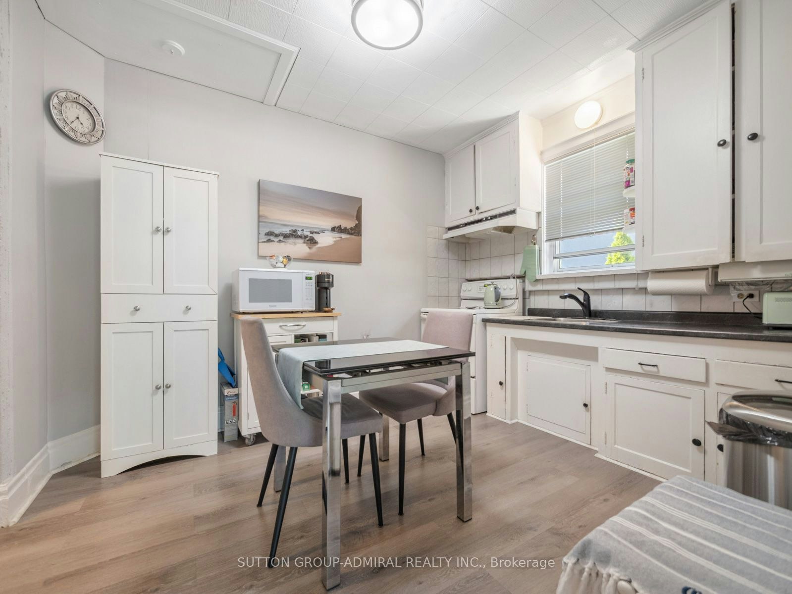 980 Kipling Avenue, Toronto, ON, M9B 3L2 - 9