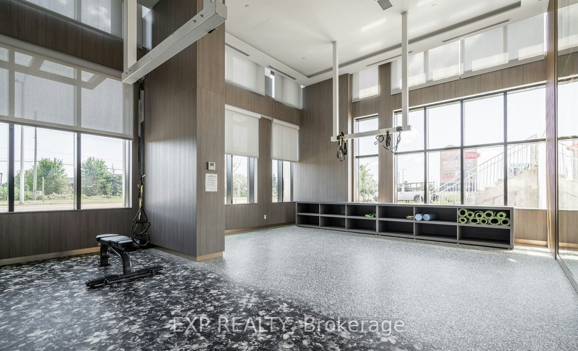 322-405 Dundas Street W, Oakville, ON, L6M 5P9 - 22