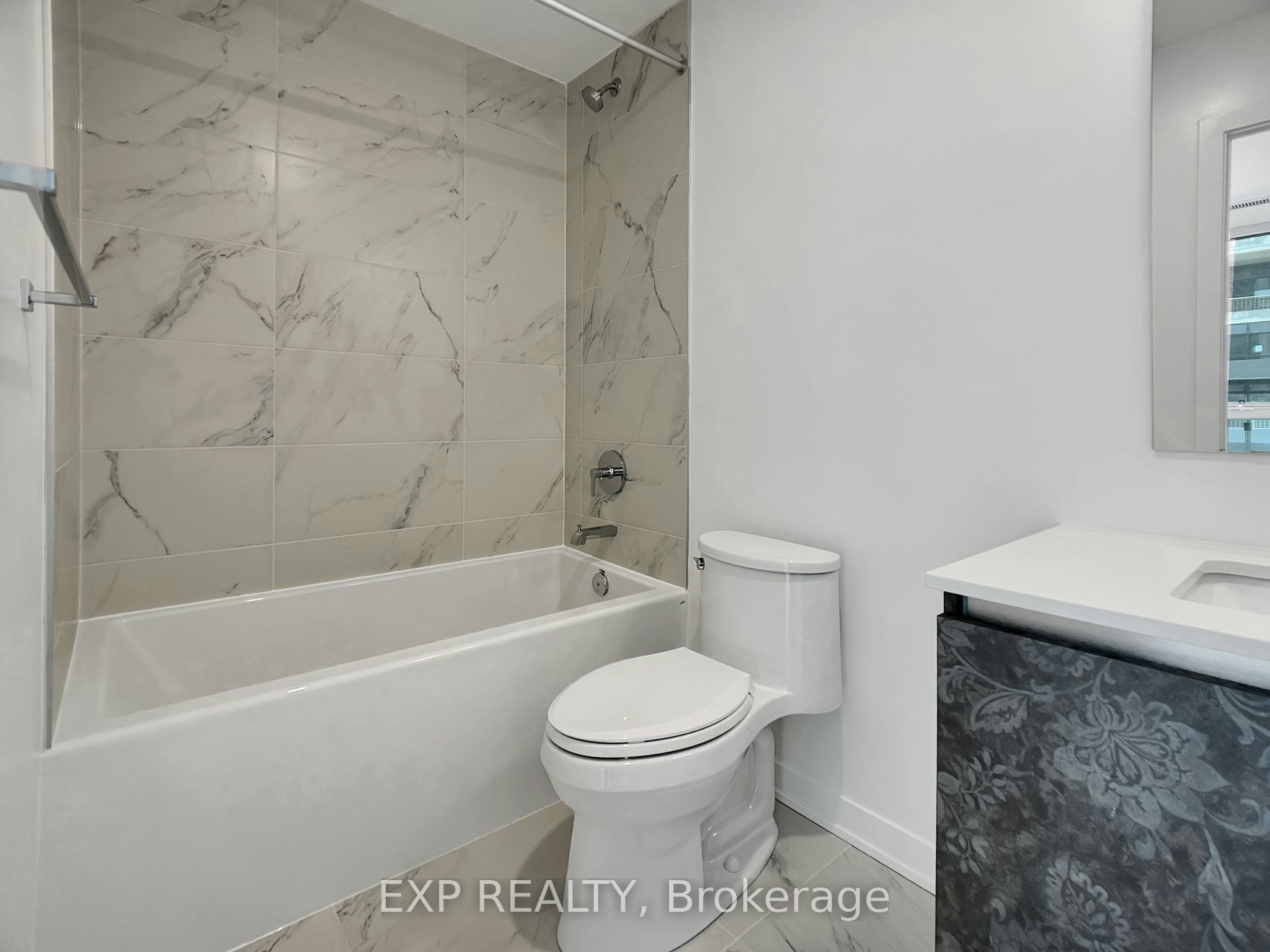 322-405 Dundas Street W, Oakville, ON, L6M 5P9 - 14