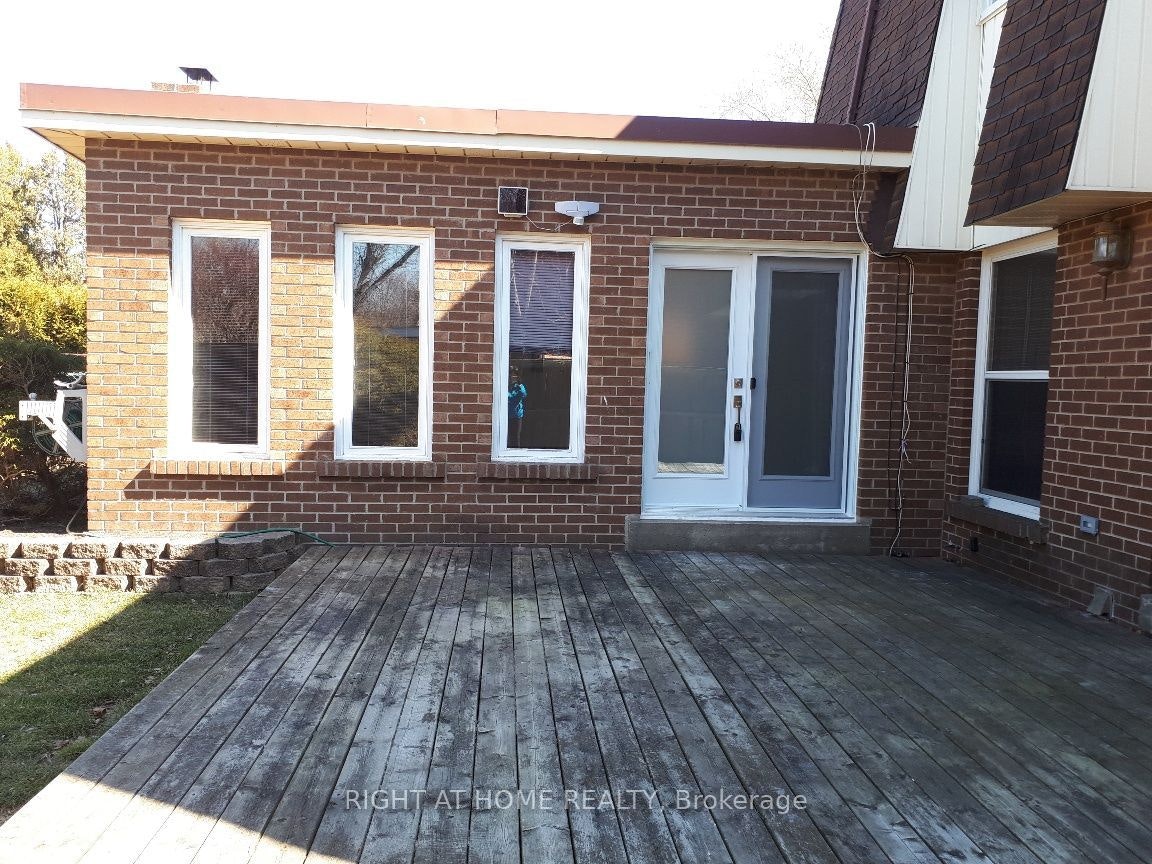 Main/ Lower-401 Mississauga Valley Boulevard, Mississauga, ON, L5A 1Y9 - 18